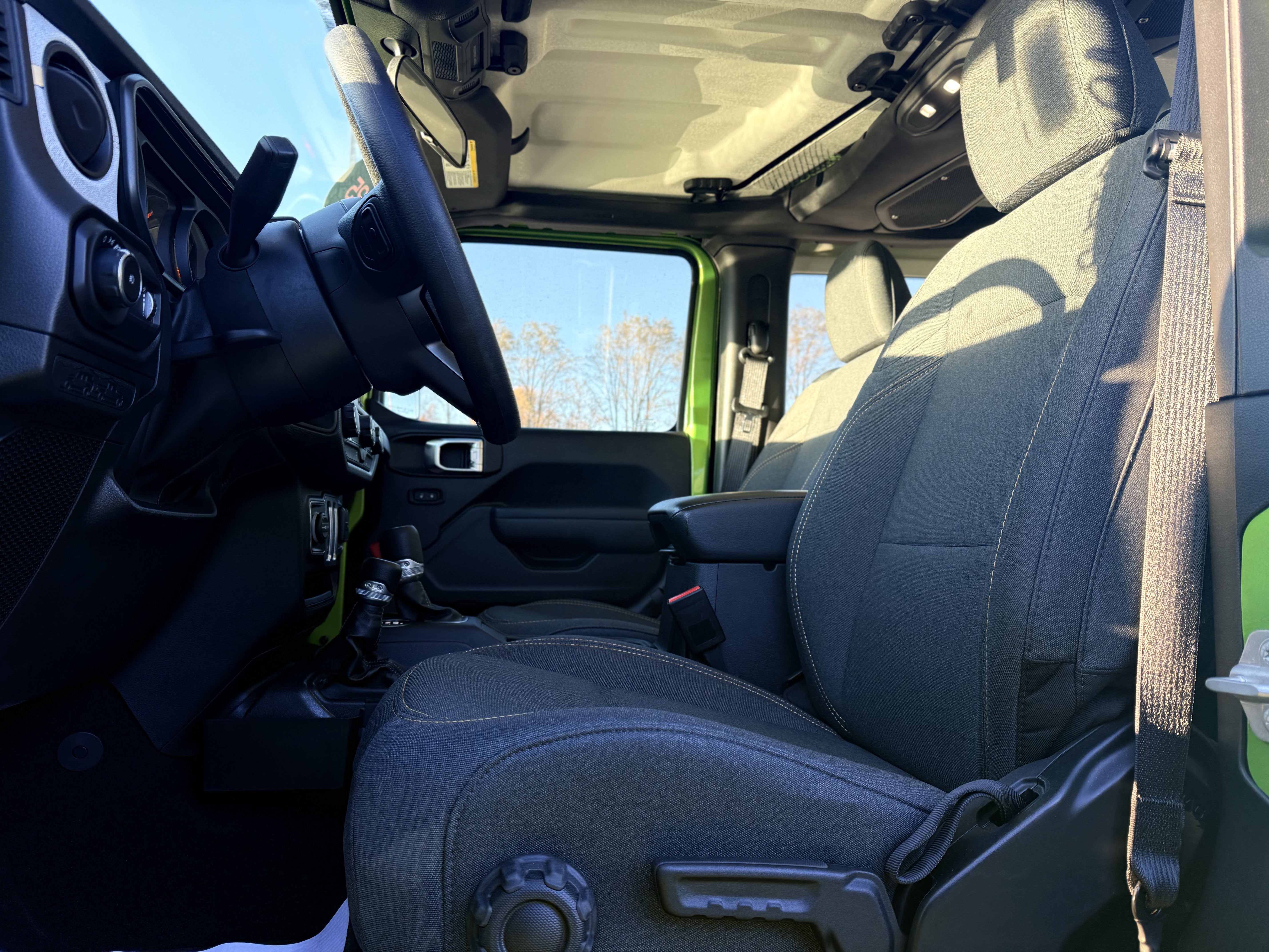 2025 Jeep Wrangler 2-Door Sport 4x4