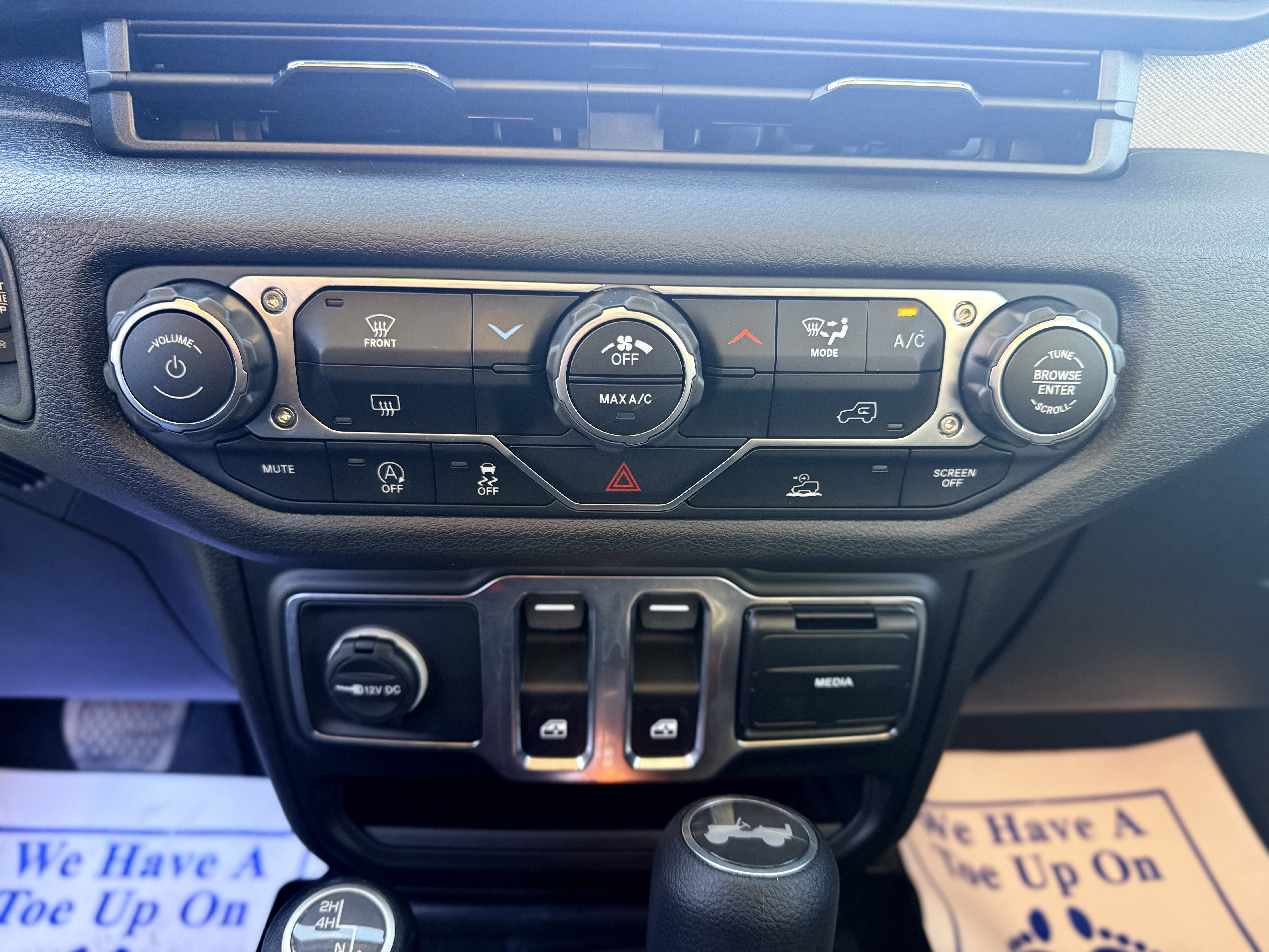 2025 Jeep Wrangler 2-Door Sport 4x4