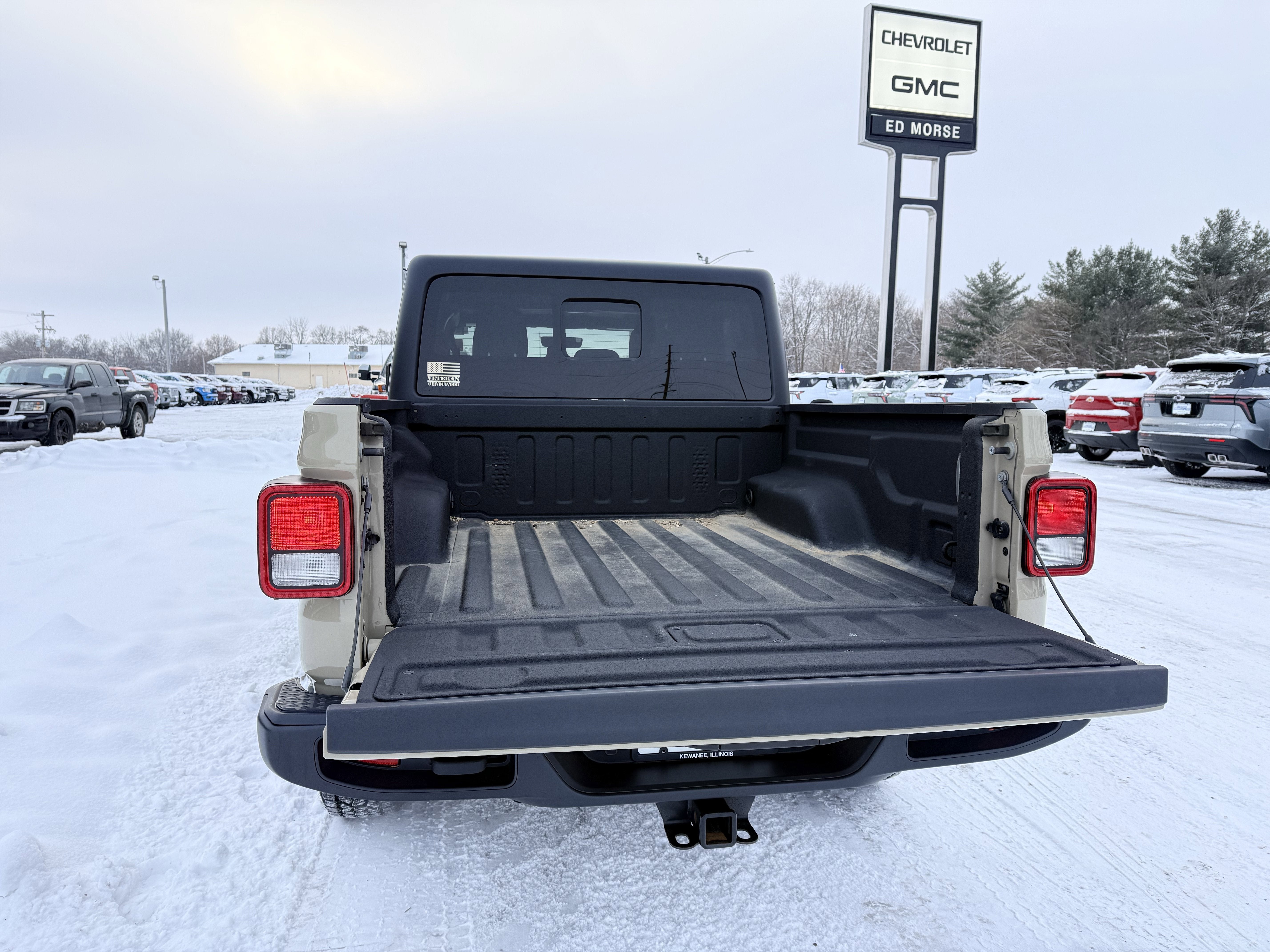 2022 Jeep Gladiator Altitude 4x4