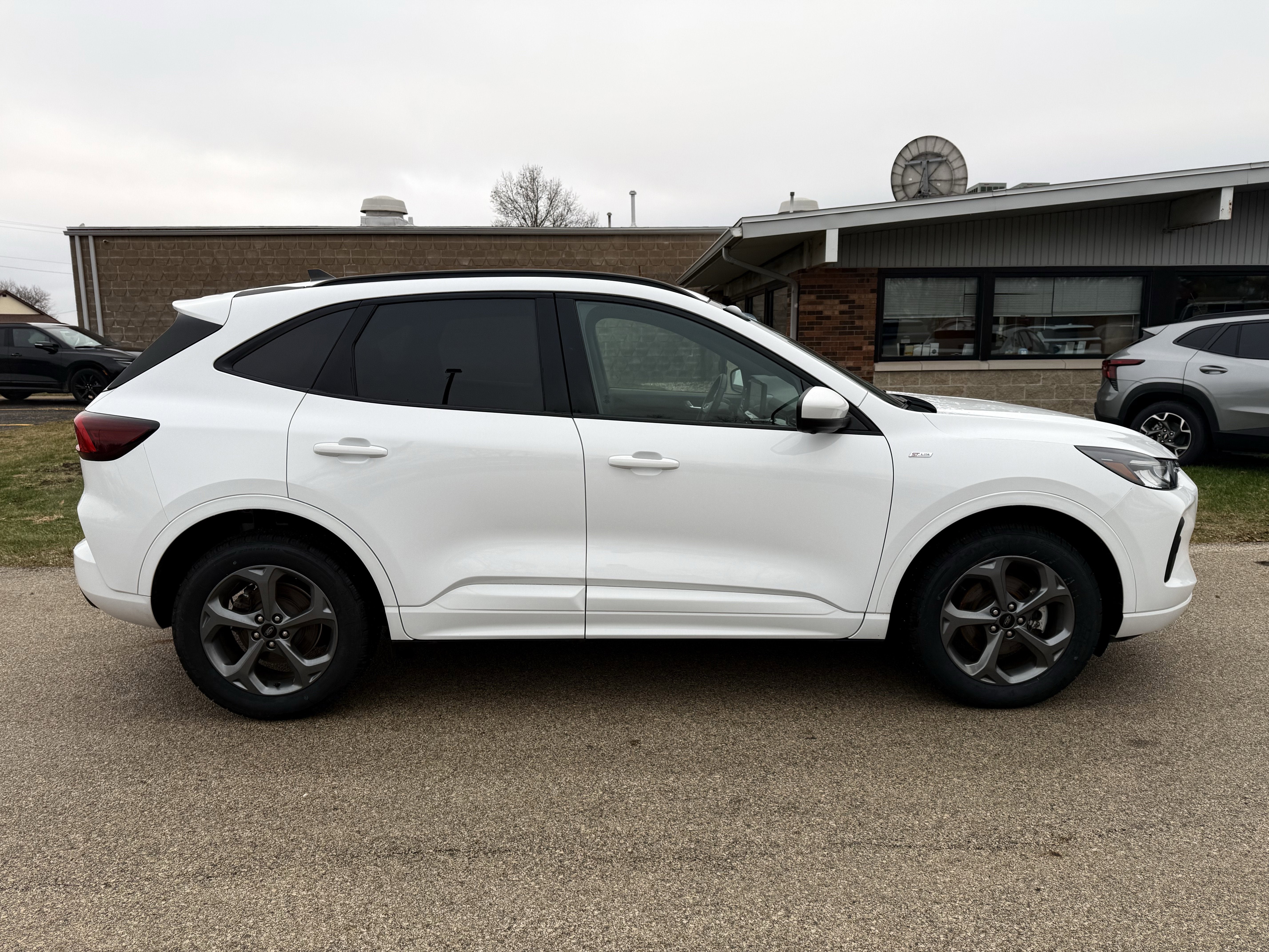 2023 Ford Escape ST-Line Select