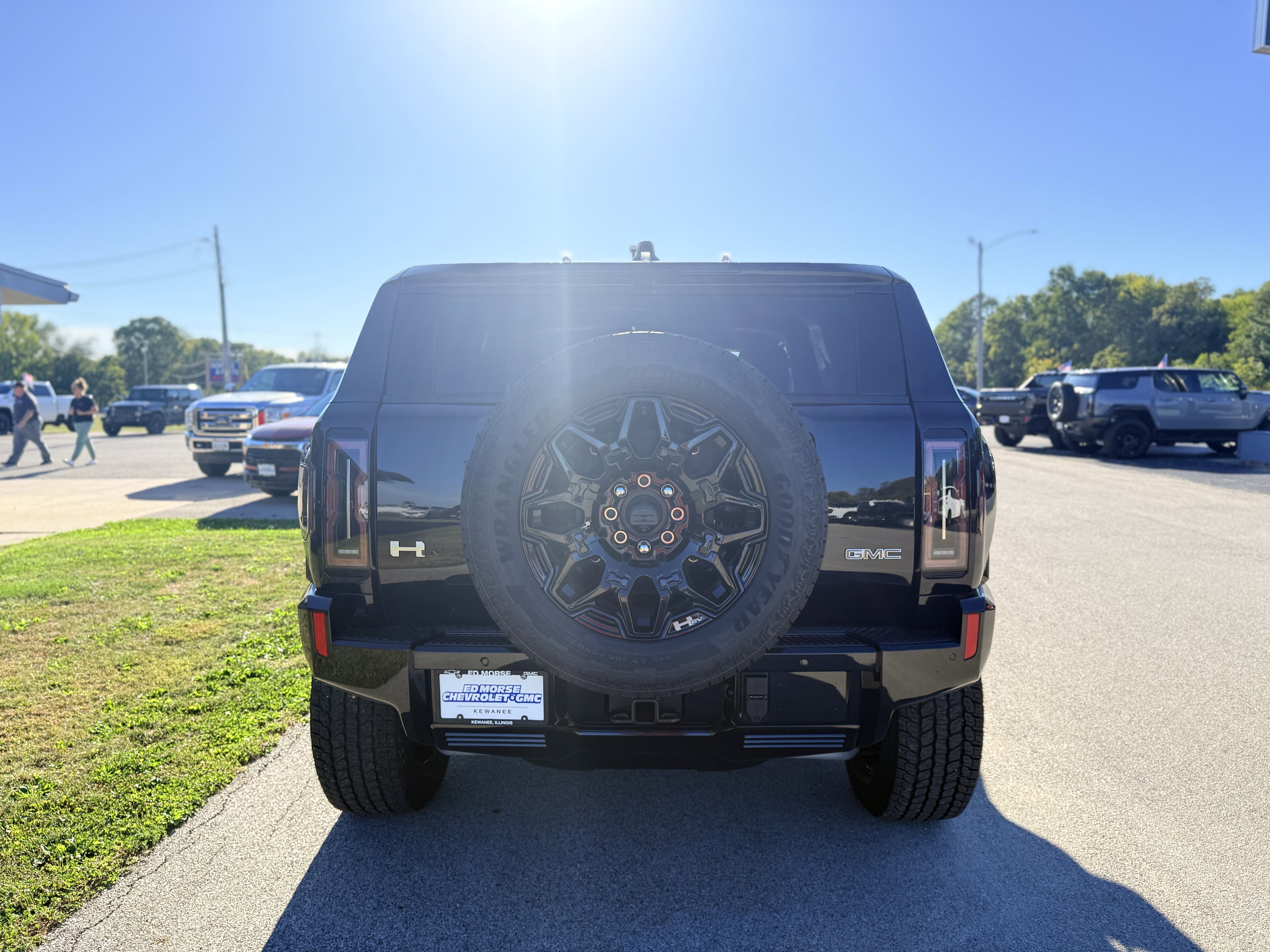 2026 GMC HUMMER EV SUV 2X