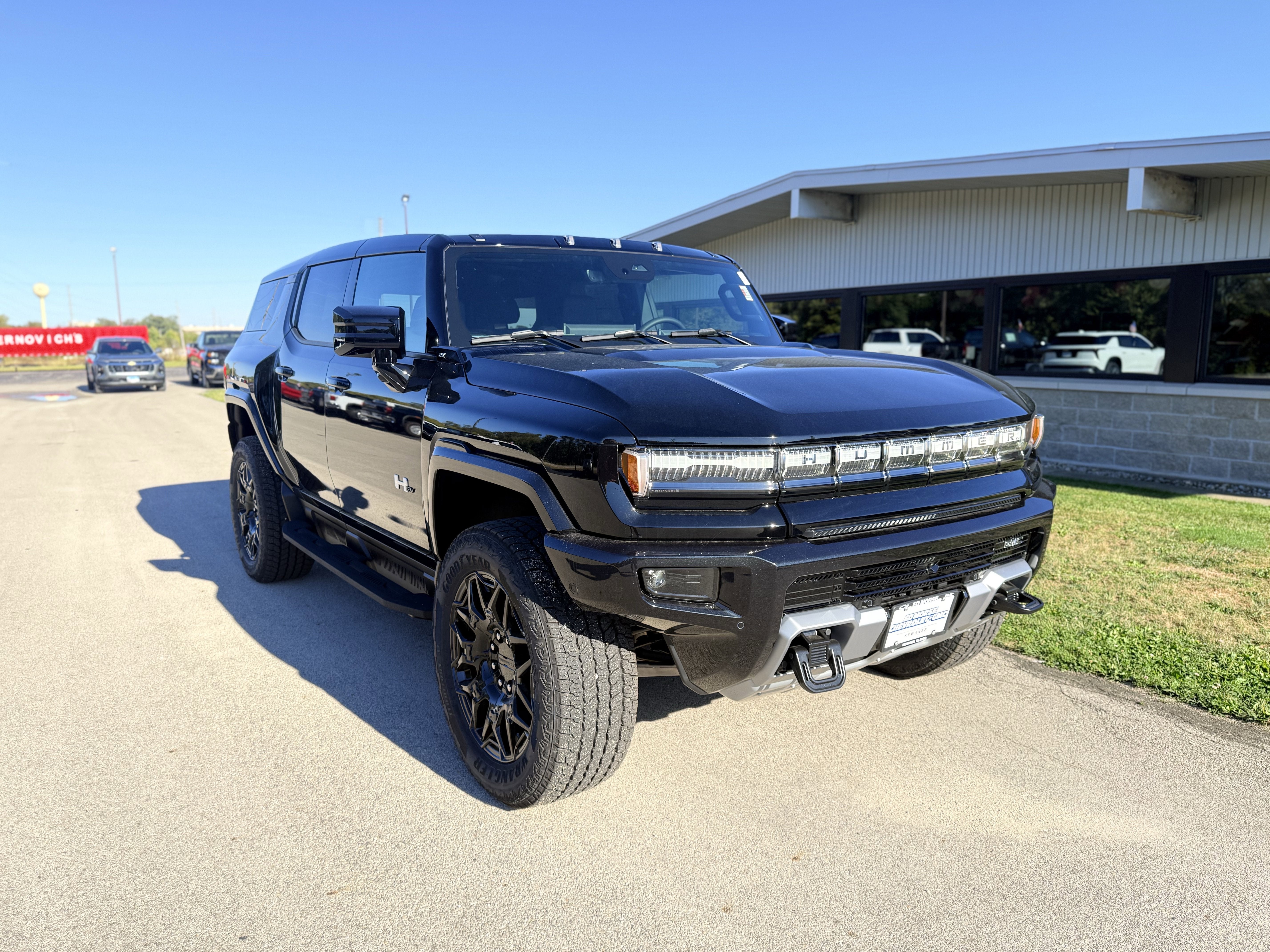 2026 GMC HUMMER EV SUV 2X