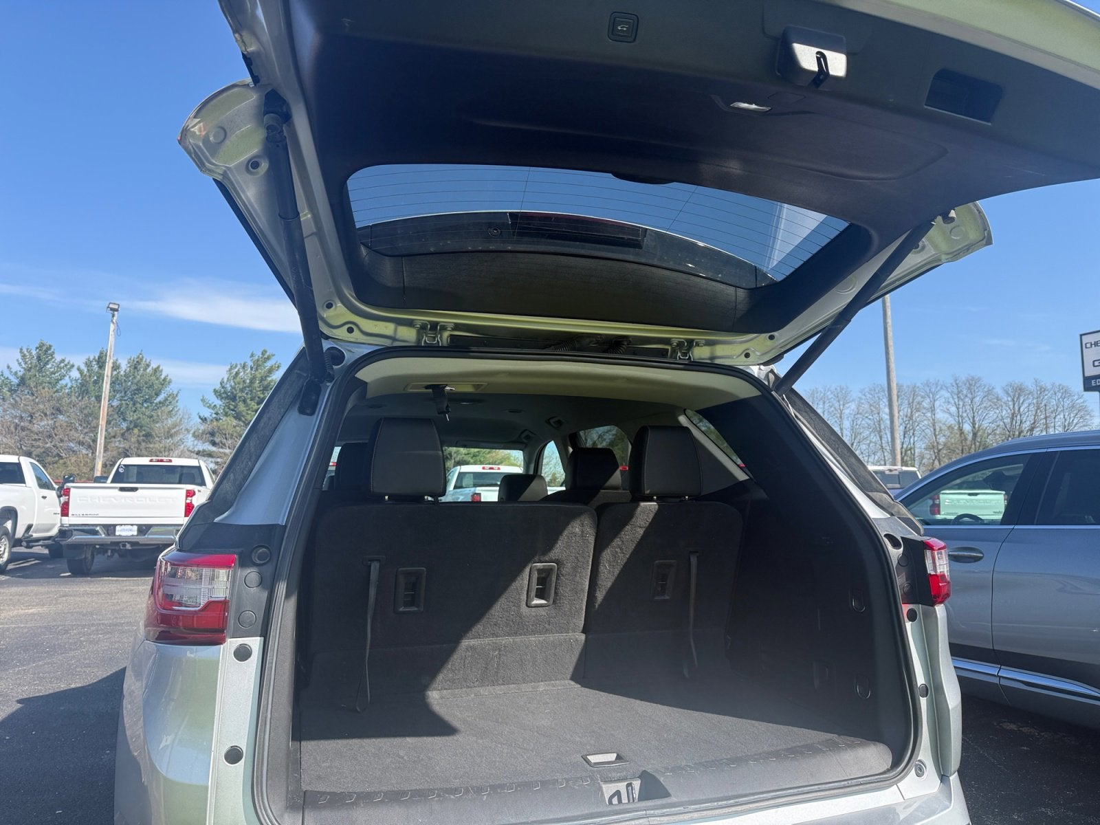 2021 Chevrolet Traverse Premier