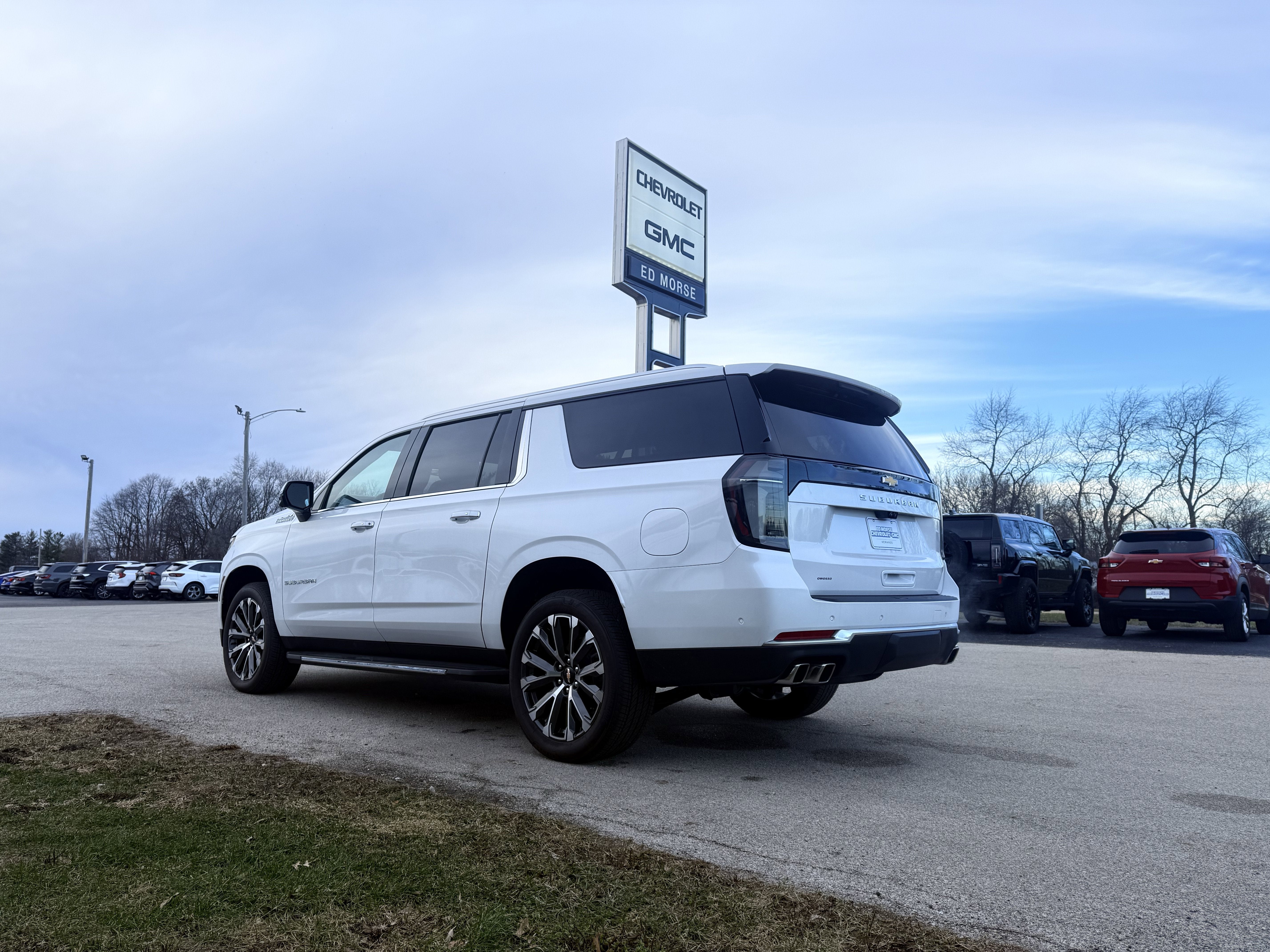 2025 Chevrolet Suburban High Country