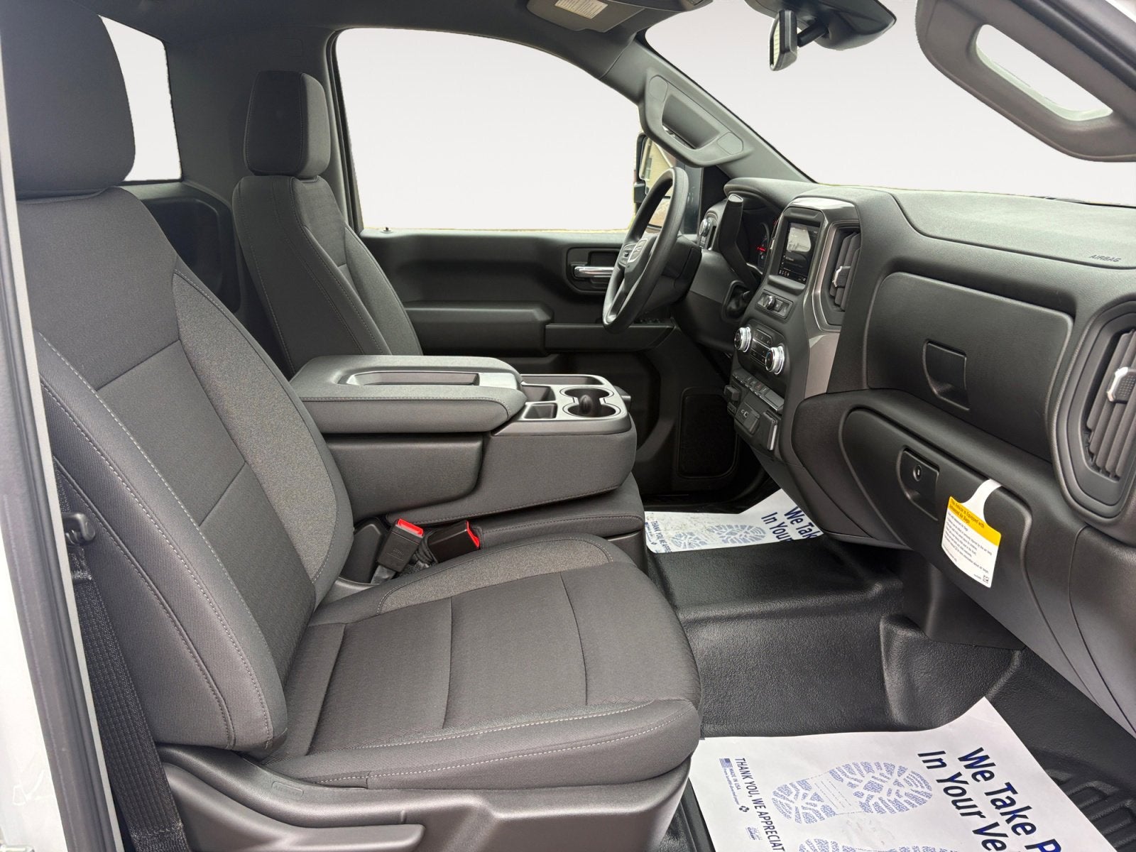 2025 GMC Sierra 2500 HD Pro