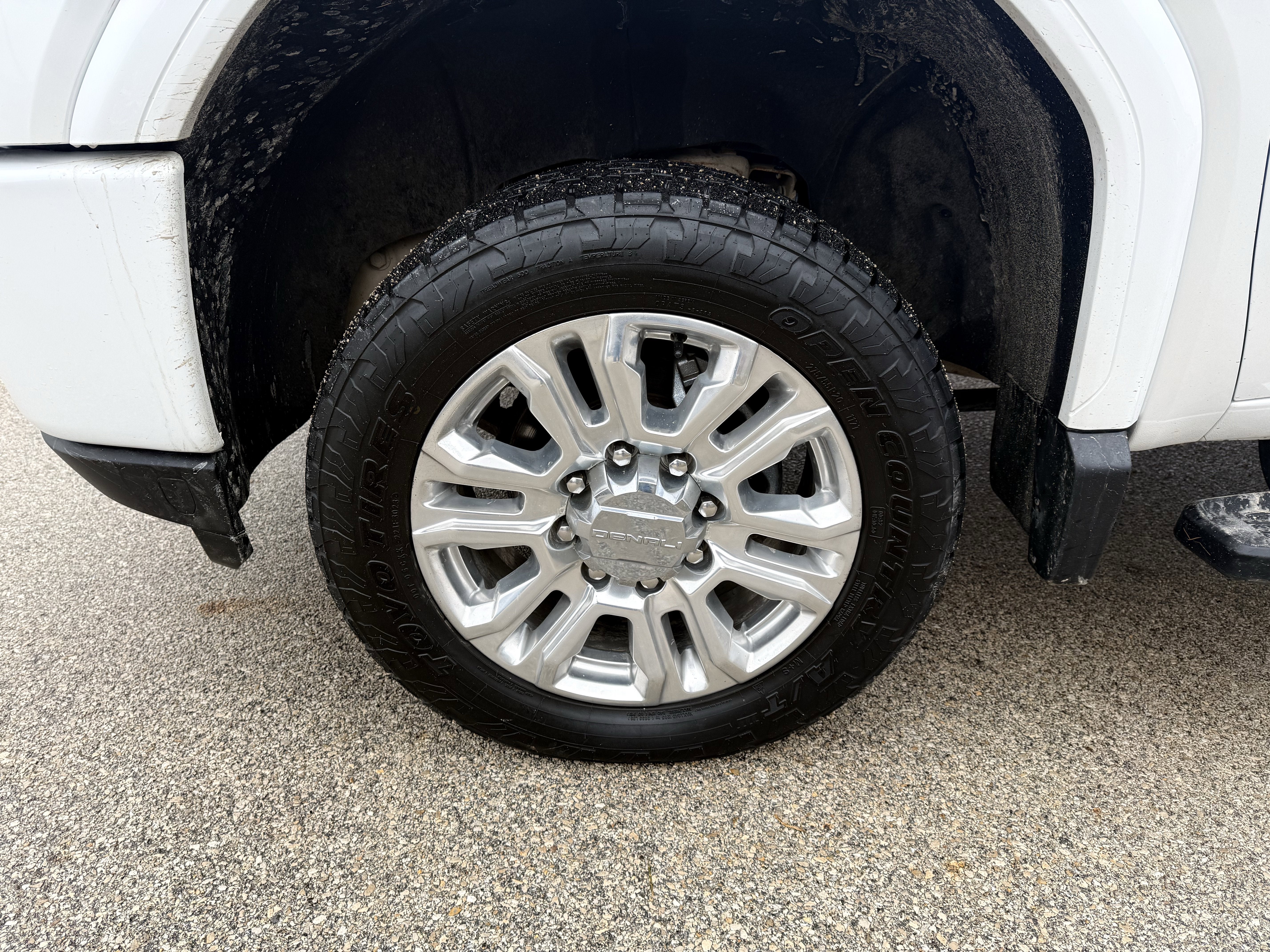 2023 GMC Sierra 2500 HD Denali