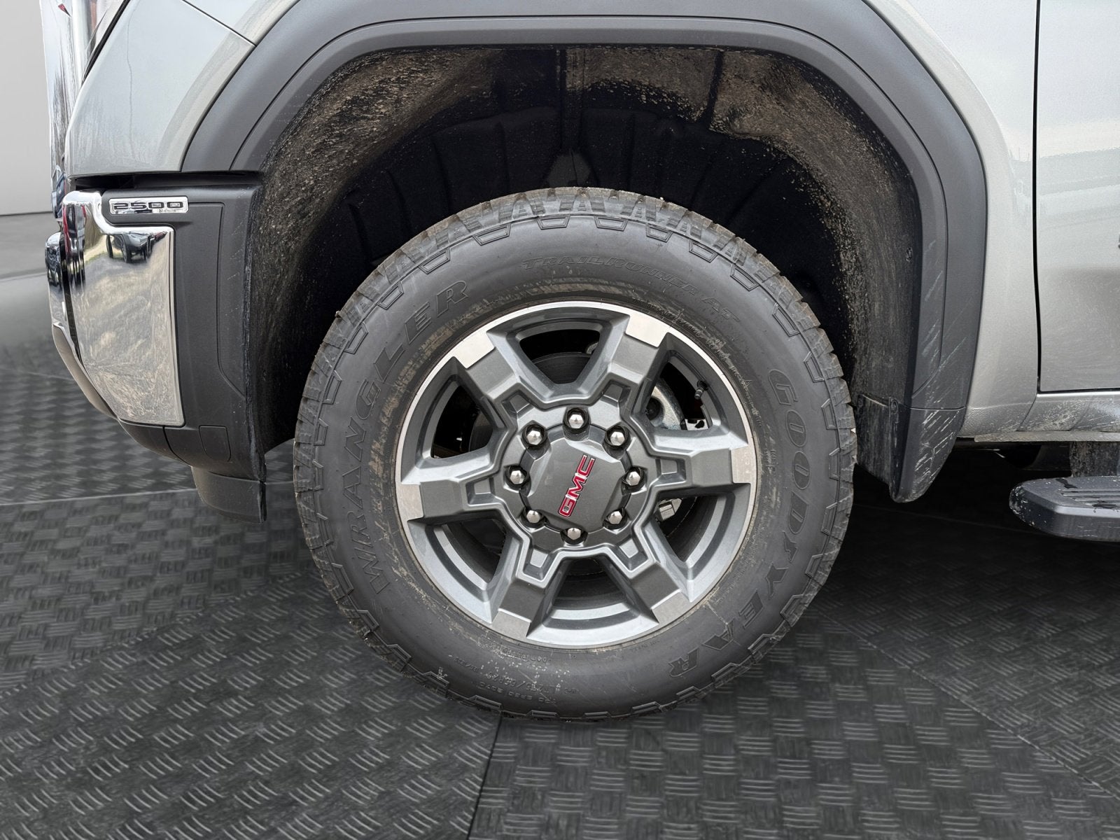 2026 GMC Sierra 2500 HD SLT