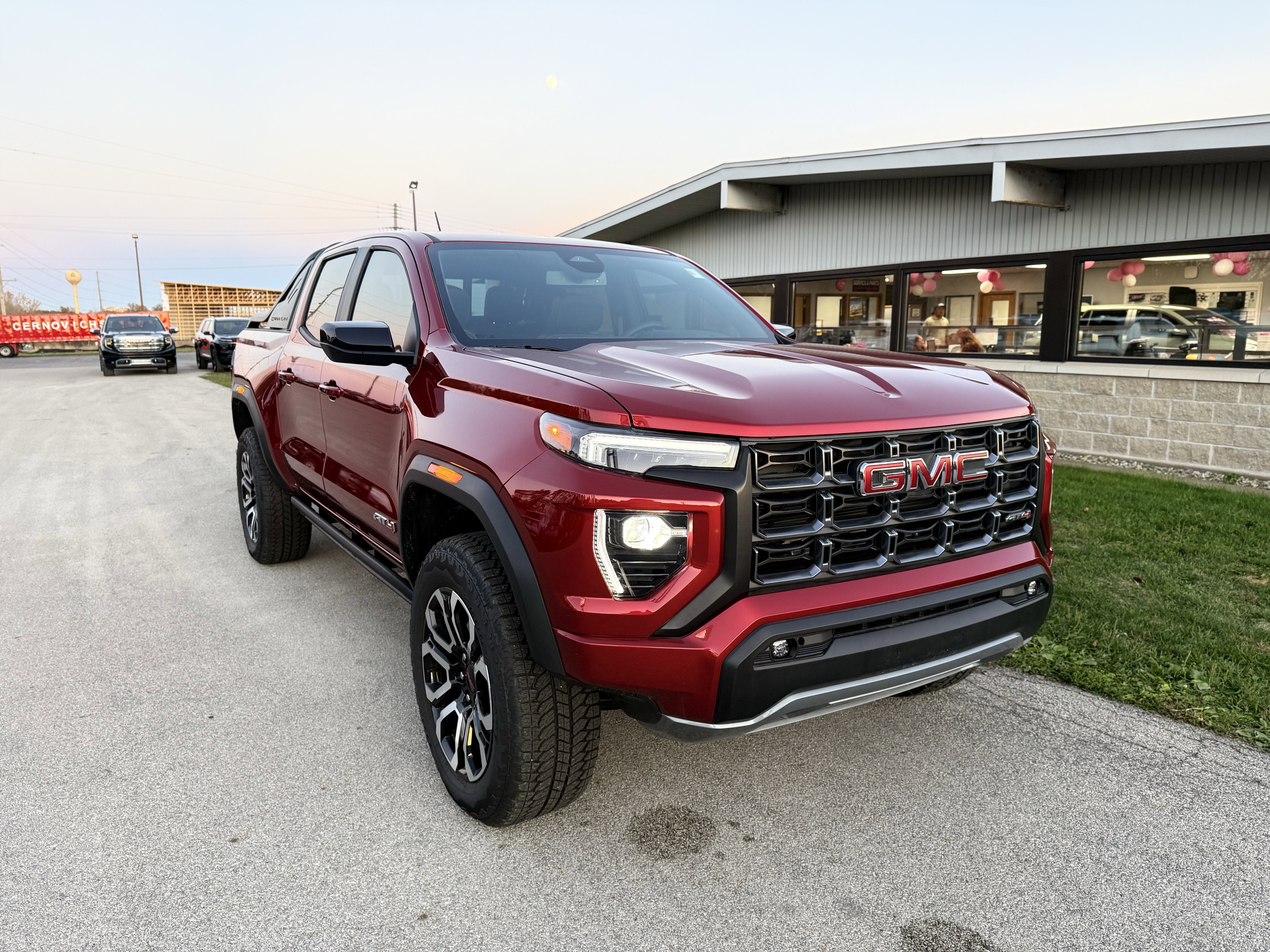 2025 GMC Canyon AT4