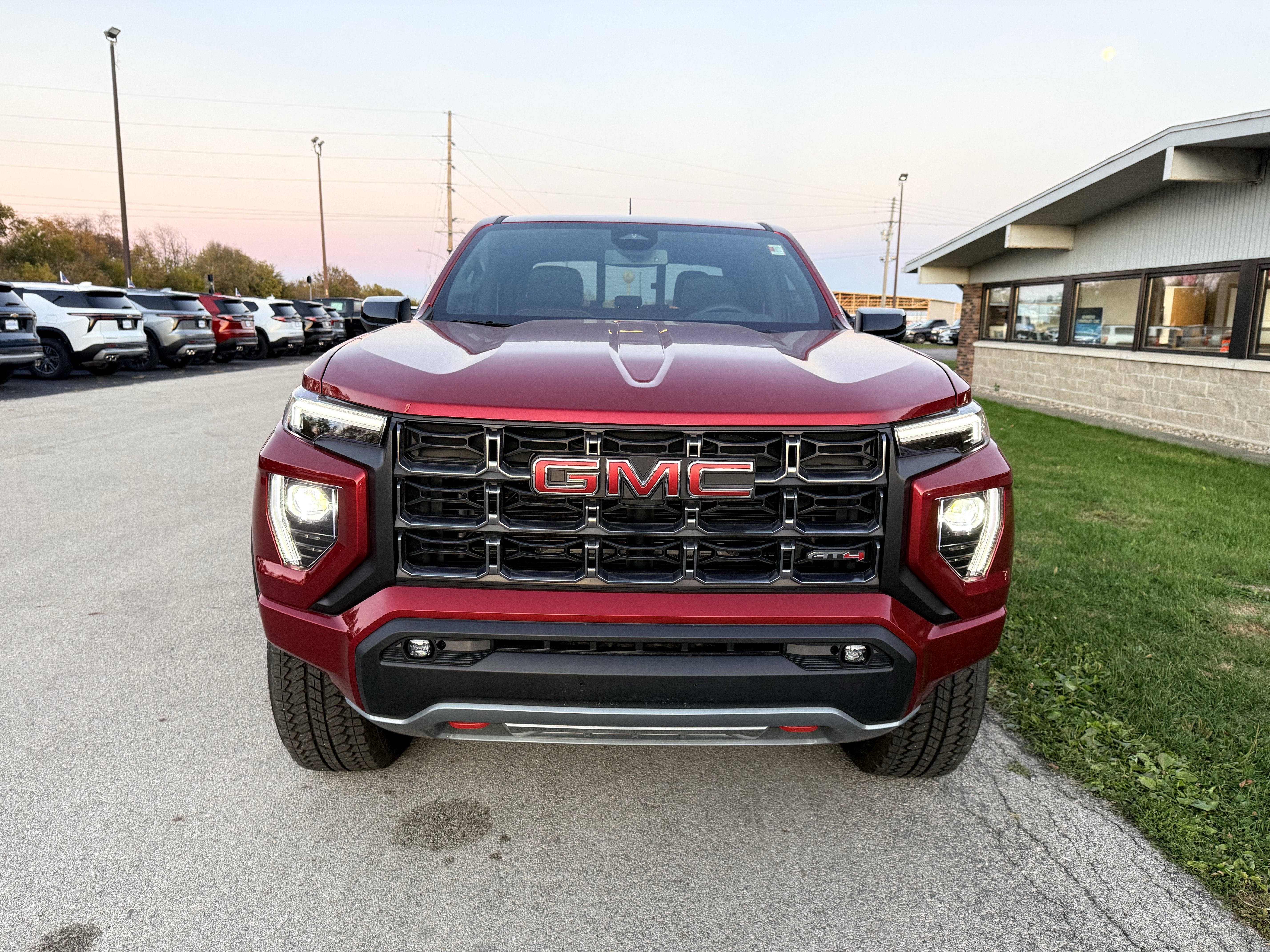 2025 GMC Canyon AT4