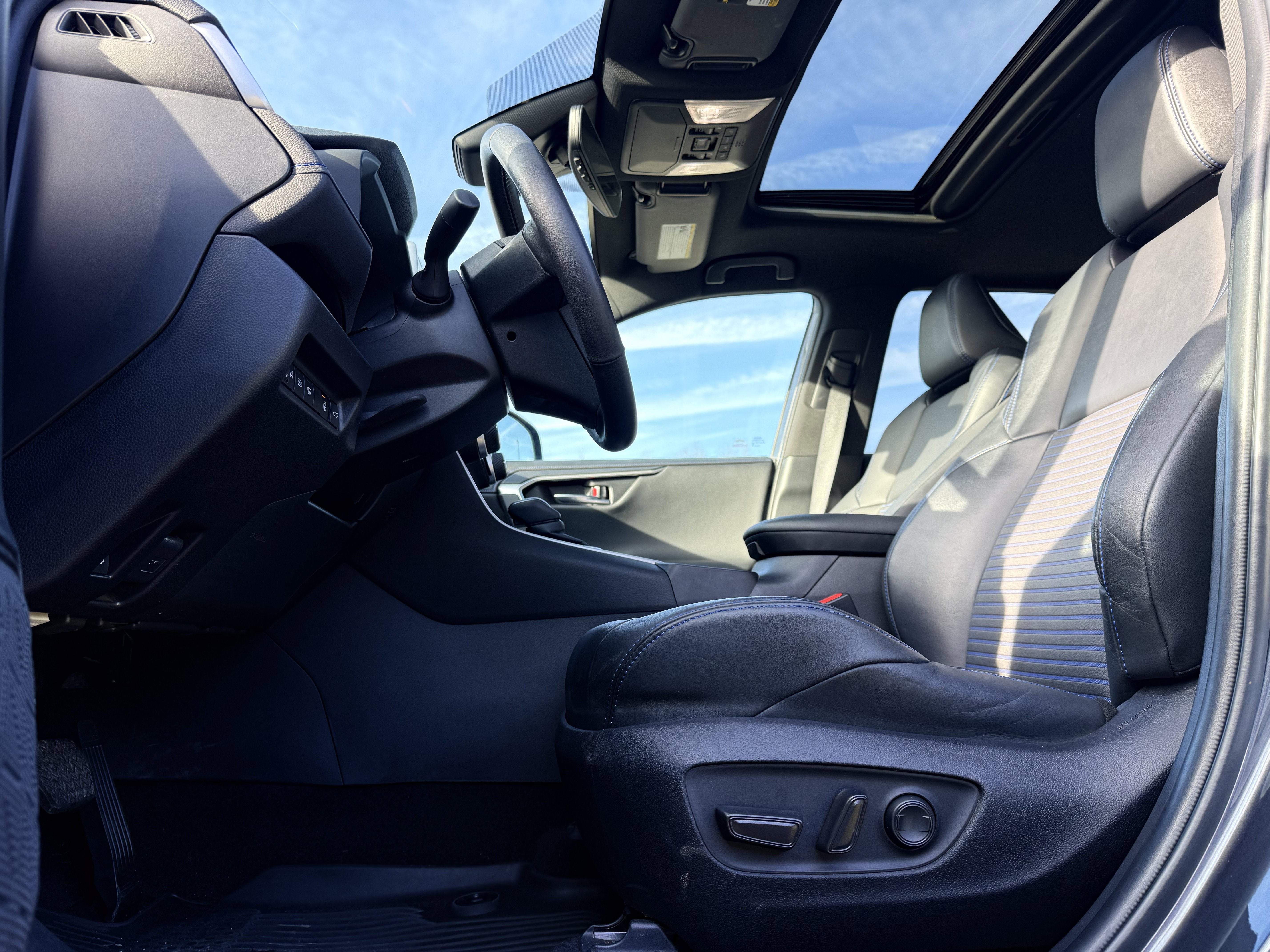 2022 Toyota RAV4 Hybrid XSE