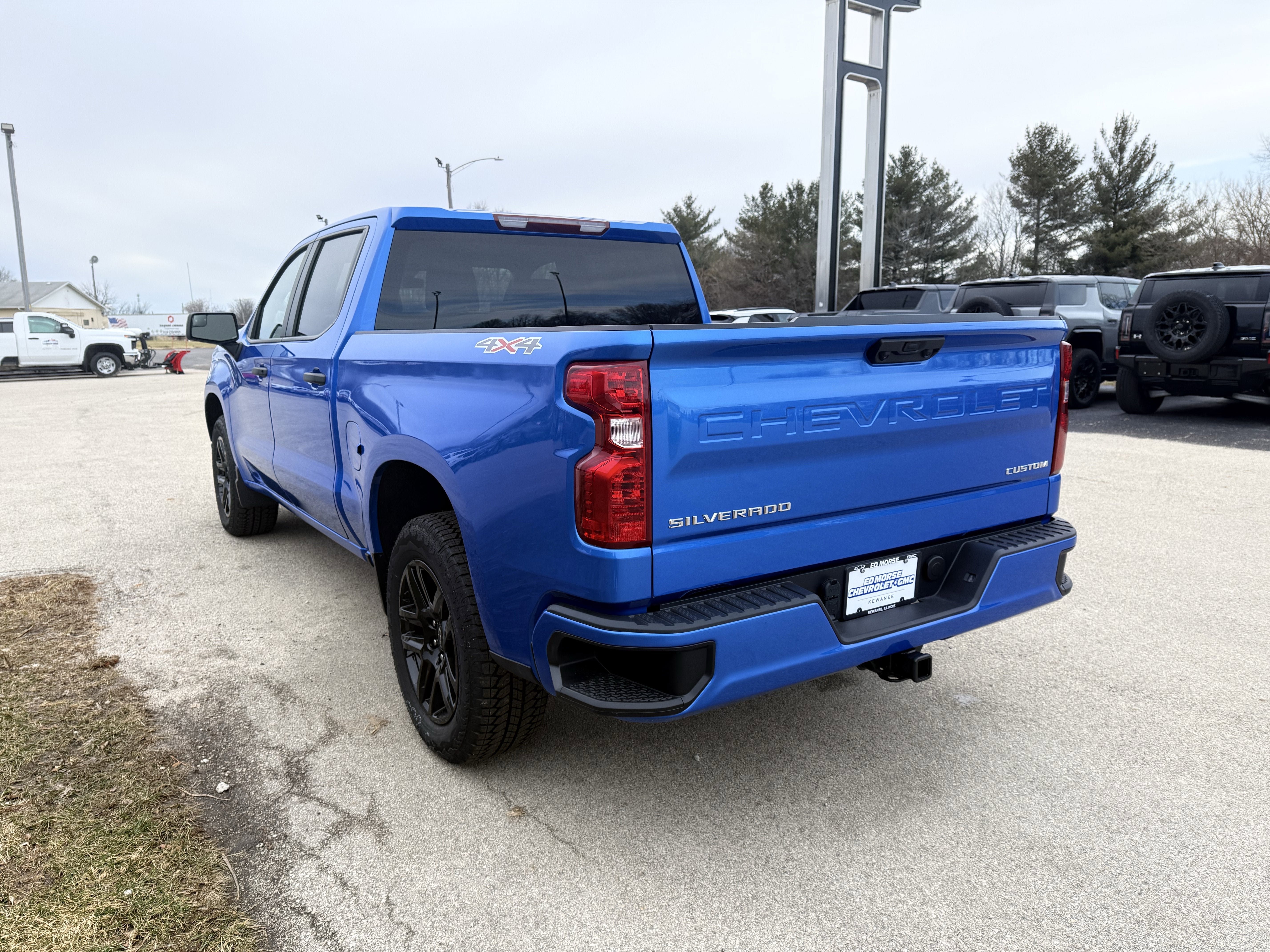 2025 Chevrolet Silverado 1500 Custom