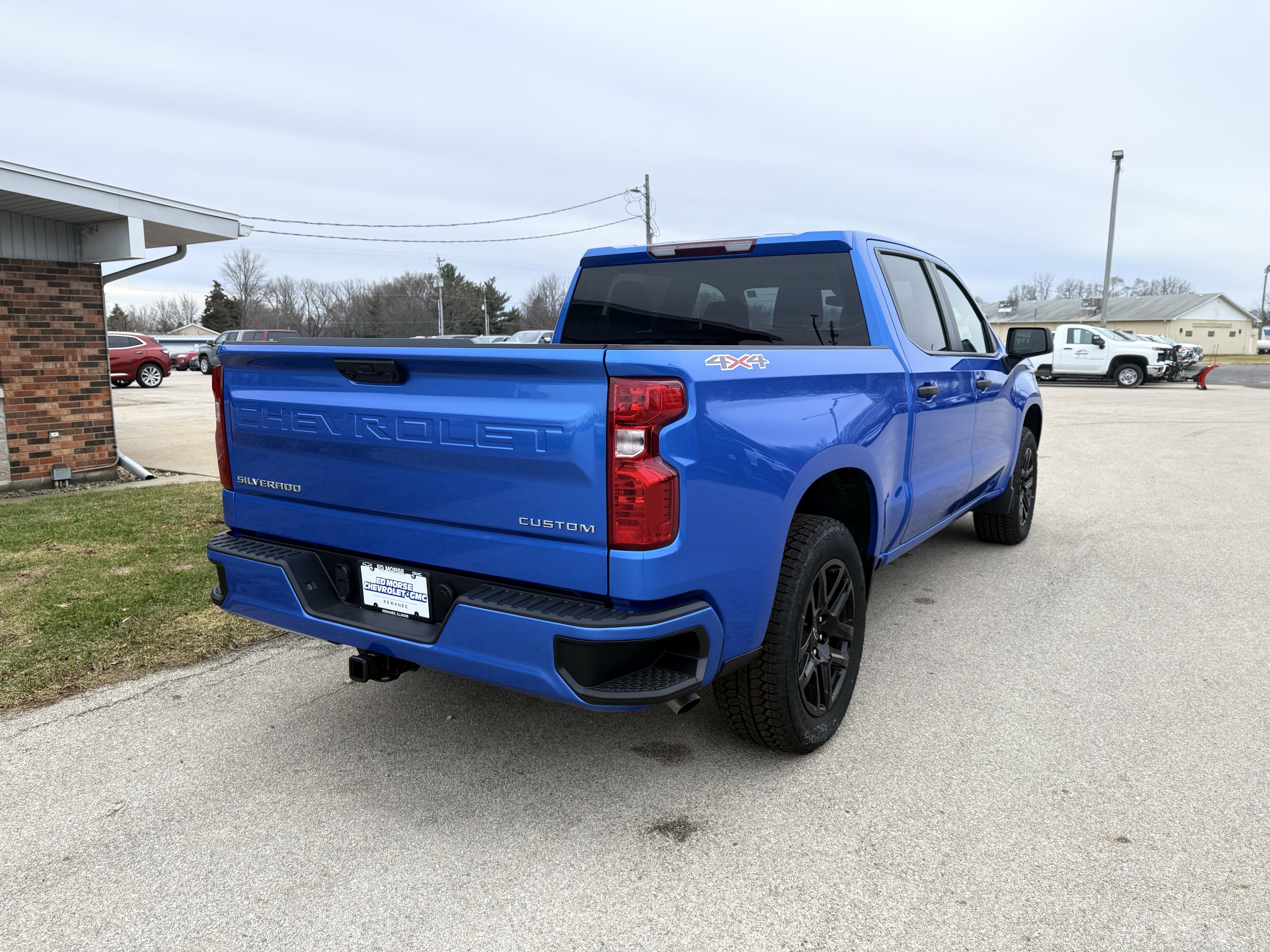 2025 Chevrolet Silverado 1500 Custom