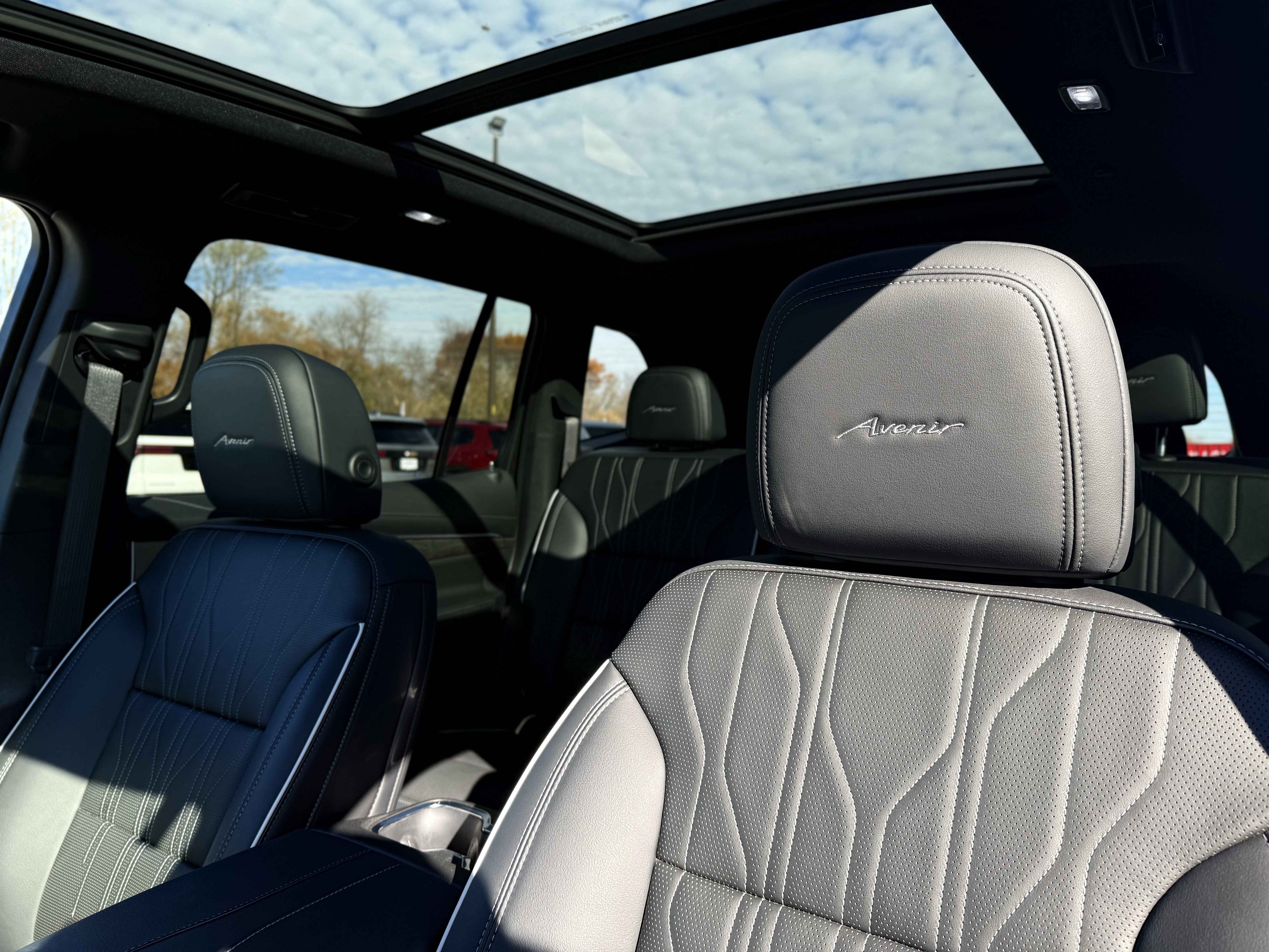 2025 Buick Enclave Avenir