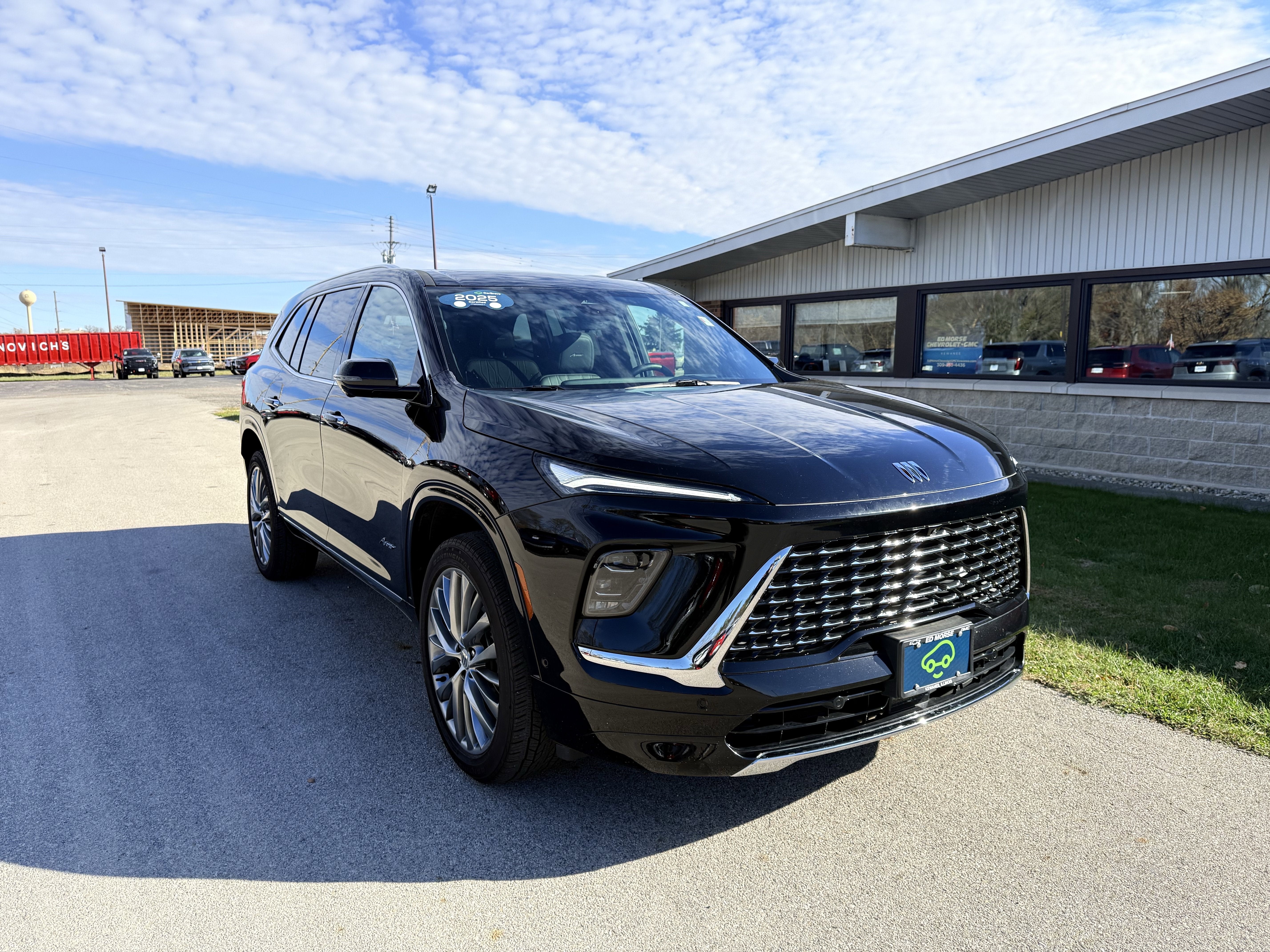 2025 Buick Enclave Avenir