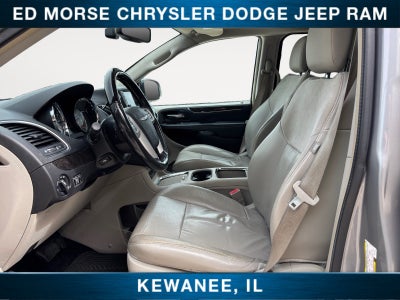 2016 Chrysler Town & Country Limited