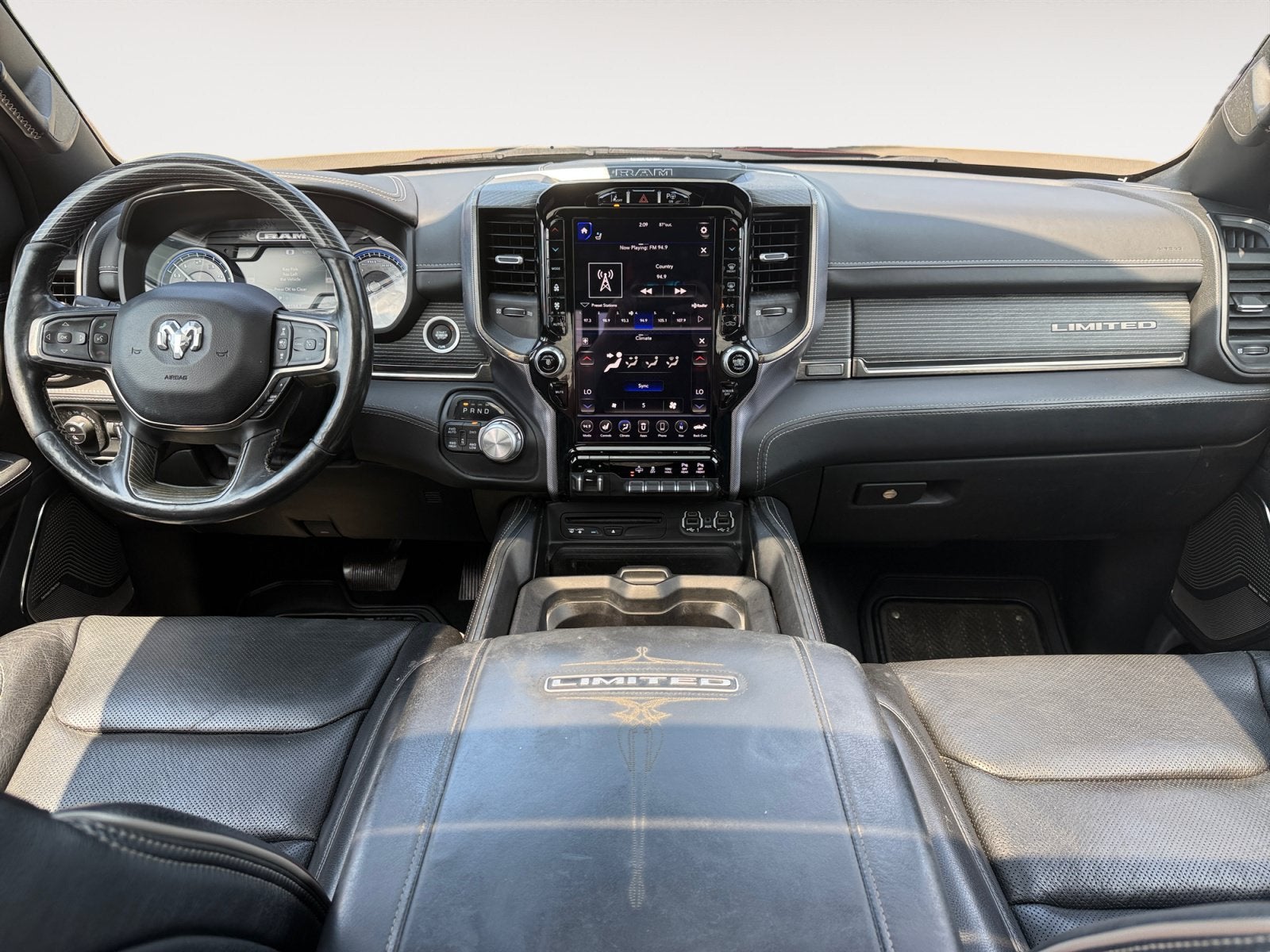 2019 RAM 1500 Limited Crew Cab 4x4 5'7" Box