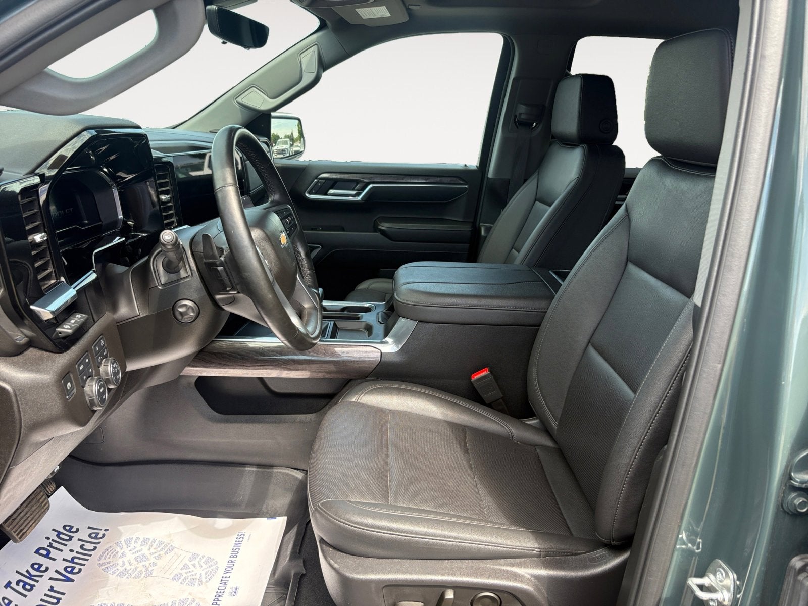 2025 Chevrolet Silverado 1500 LTZ