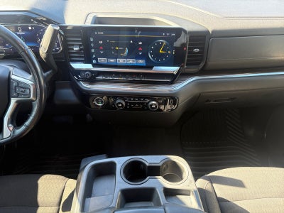 2022 Chevrolet Silverado 1500 LT (2FL)
