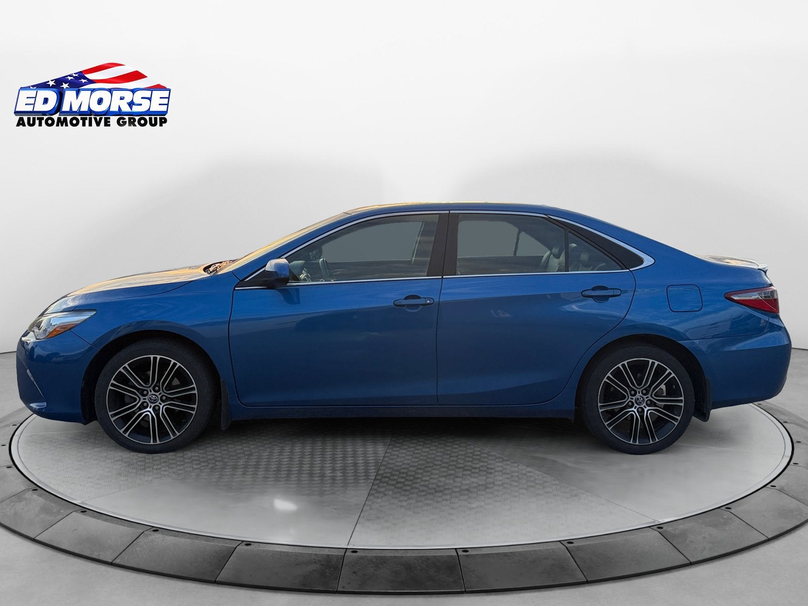 2016 Toyota Camry XLE